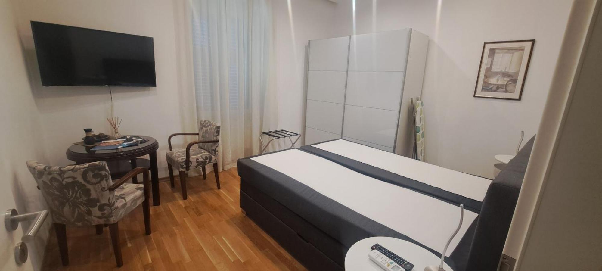 Apartment Kaza In Center, With Terrace, Private Parking, Step To The Sea Opatija Eksteriør bilde